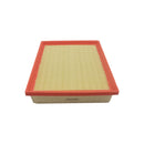 PLANO Y RECTANGULAR, CON MARCO COLOR NARANJO HECHO DE GOMA, LA PARTE FILTRANTE ESTA COMPUESTA POR UN MATERIAL PLEGADO DE COLOR AMARILLO